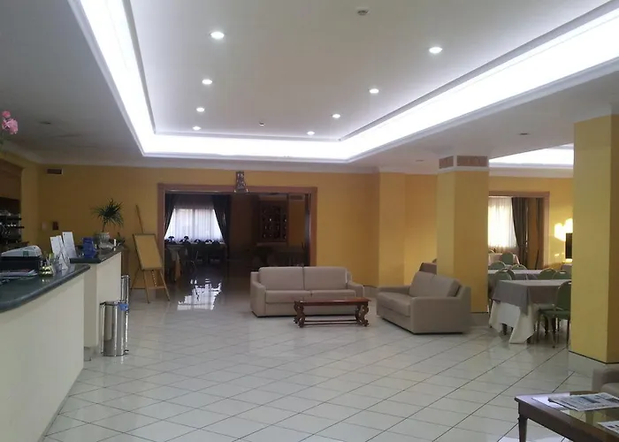 Valentino Hotel 3*