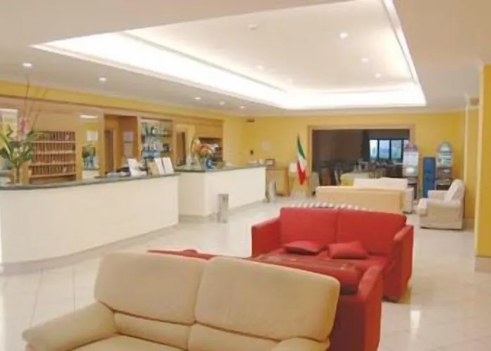 Valentino Hotel 3*